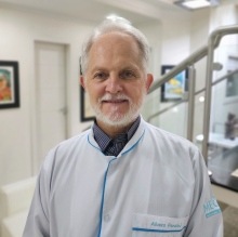 Dr. Alvaro nutrologo